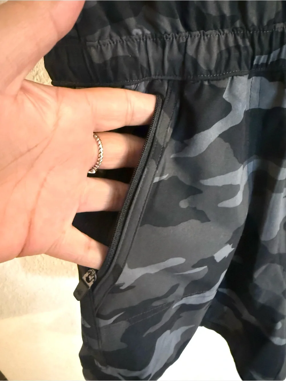 Athleta Girl Kids On the Go Romper Sleeveless Gray Grey Camo Print Size XL 14
